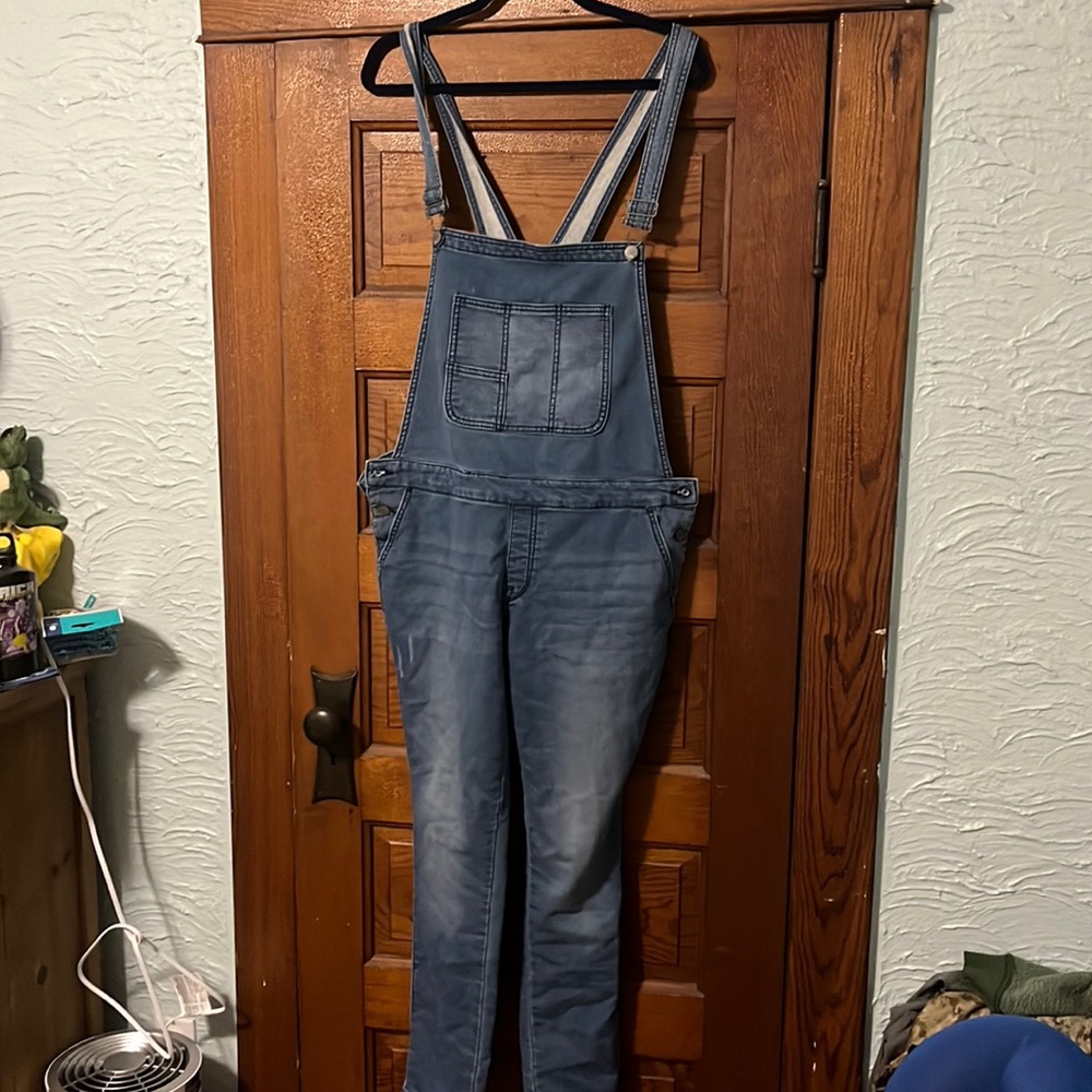 Overall. Never worn. Straight leg jean.